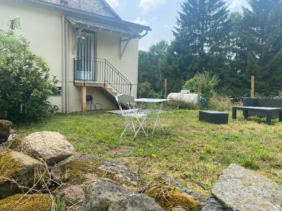 Petite Maison En Auvergne Giat 외부 사진